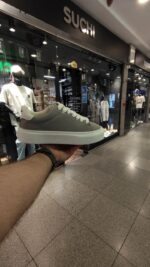 کتونی pull&bear طوسی - Image 4